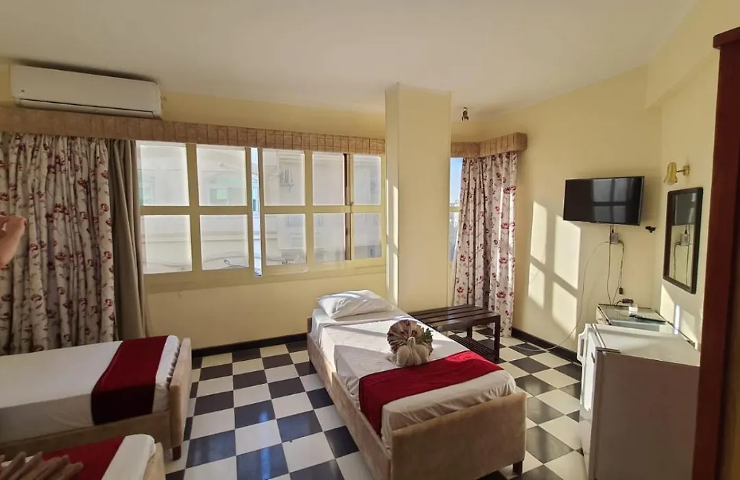 Royal City Hotel-1